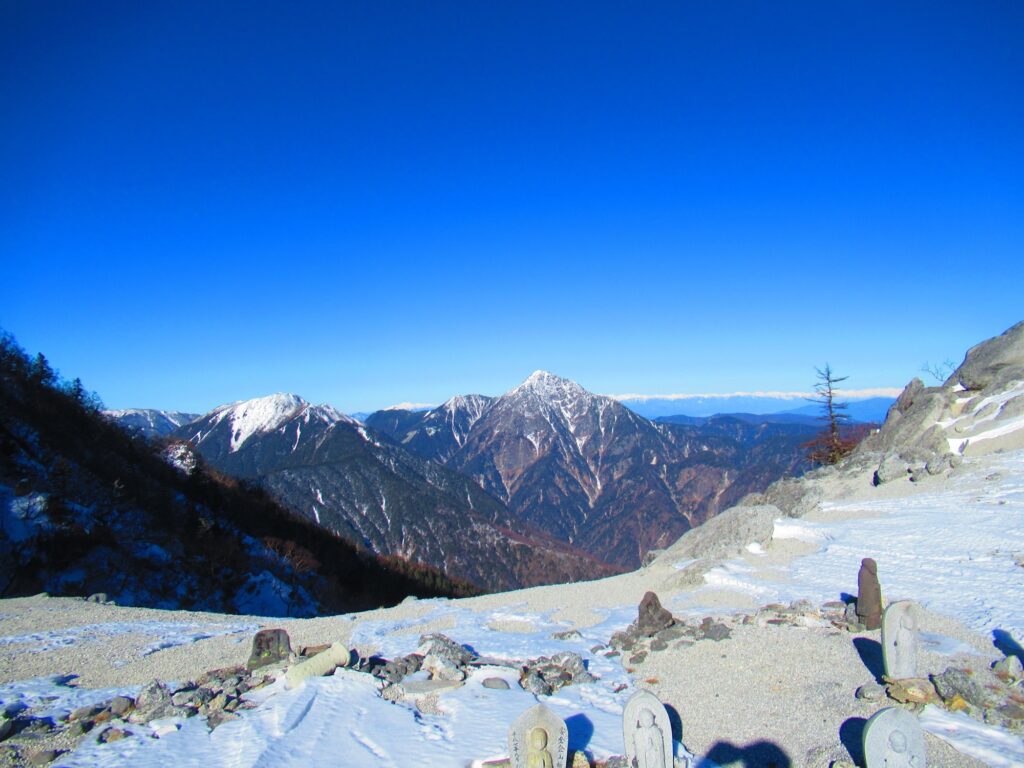 地蔵岳からみる甲斐駒ヶ岳